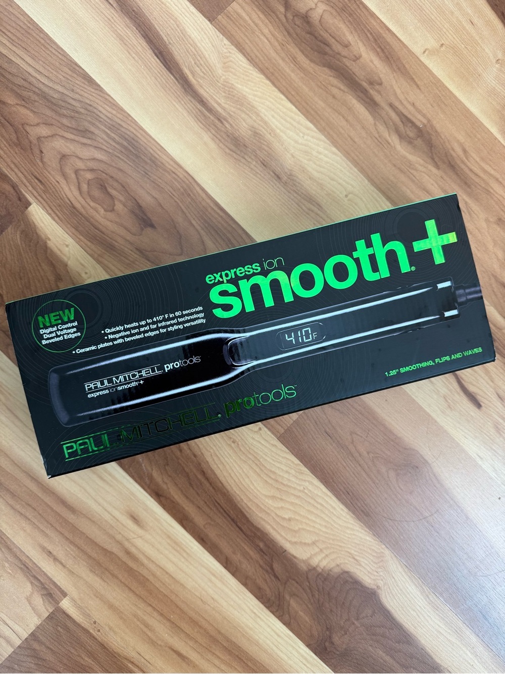 Paul Mitchell Pro Tools Express Ion Smooth+ Flat Iron